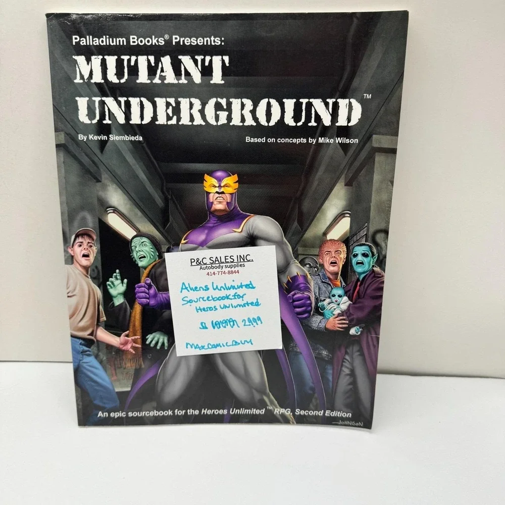 Mutant Underground Aliens Unlimited A Sourcebook‎ for Heroes by Kevin Siembieda